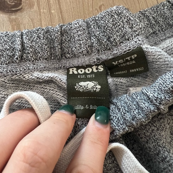 Roots Salt and Pepper Original Jogger pants - Picture 2 of 4